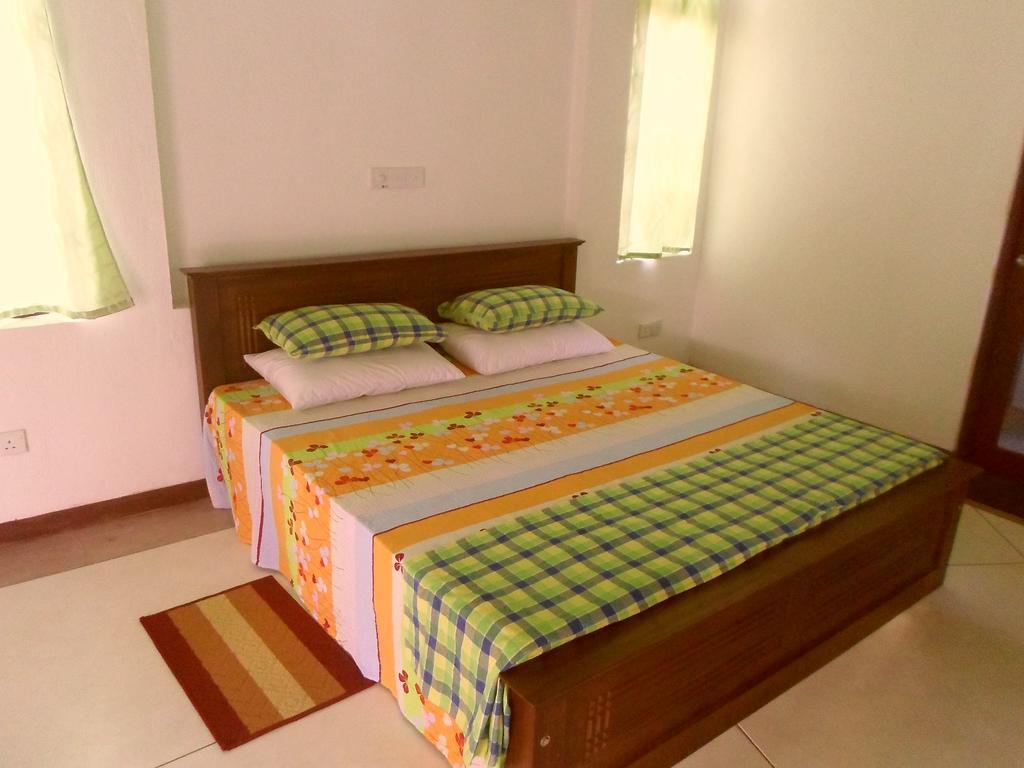 Nilas Guesthouse Hikkaduwa Zewnętrze zdjęcie
