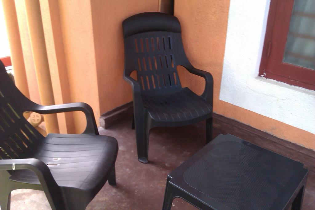 Nilas Guesthouse Hikkaduwa Zewnętrze zdjęcie